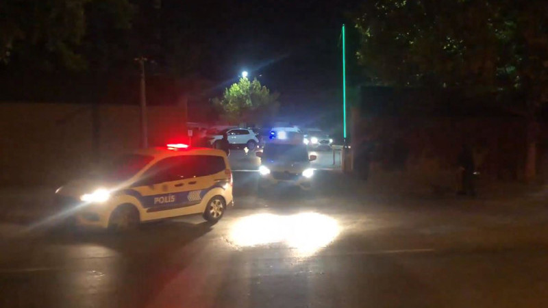 Polisten dev operasyon, 75 şahıs cezaevini boyladı