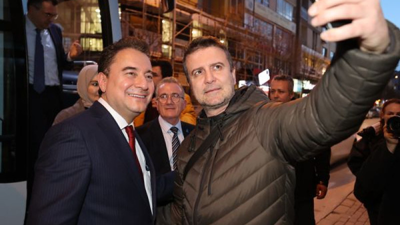 Babacan Beyşehir'e geliyor