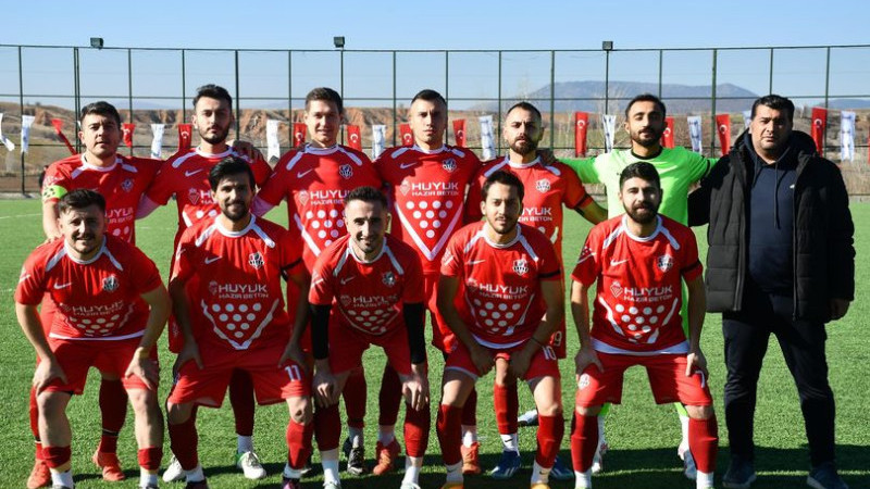 Hüyük amatör maçta hakem engeline takıldı