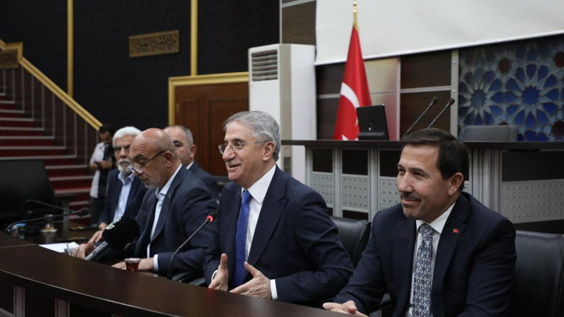  “Yeni dönemde yine güzel işlere imza atacağız”