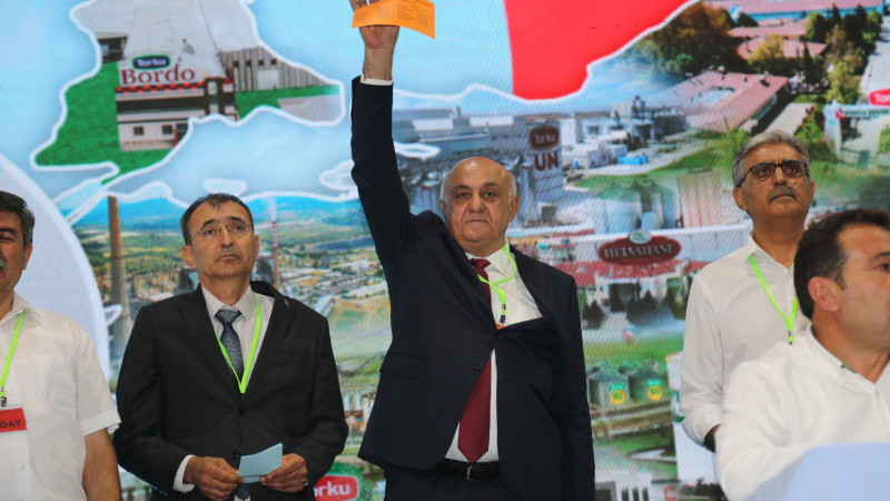 Çiftçi, Ramazan Erkoyuncu ile hizmete devam dedi