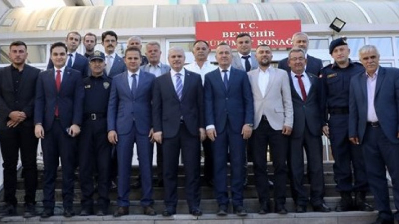 Vali Akın’ın ilk ilçe gezileri Beyşehir ve Hüyük’e oldu