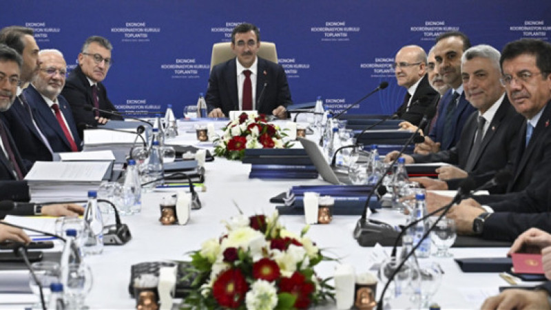 Konya'ya 6 bakan geliyor