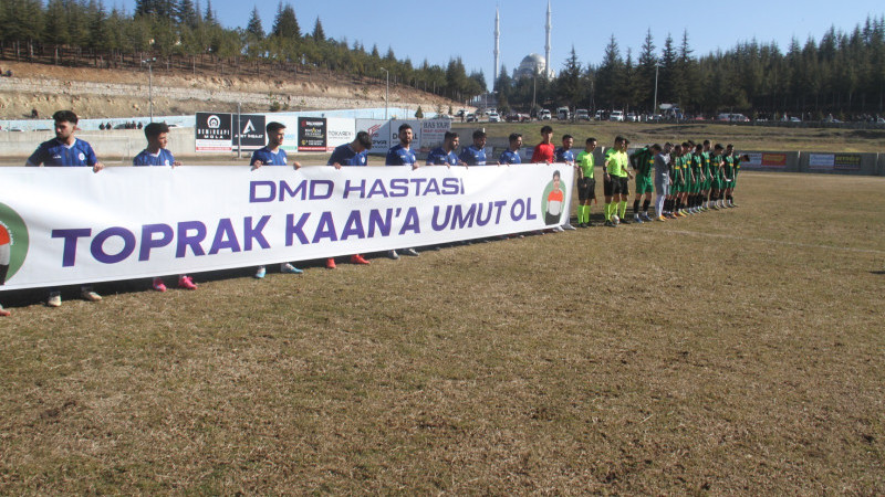 Yeşil sahalardan anlamlı mesaj