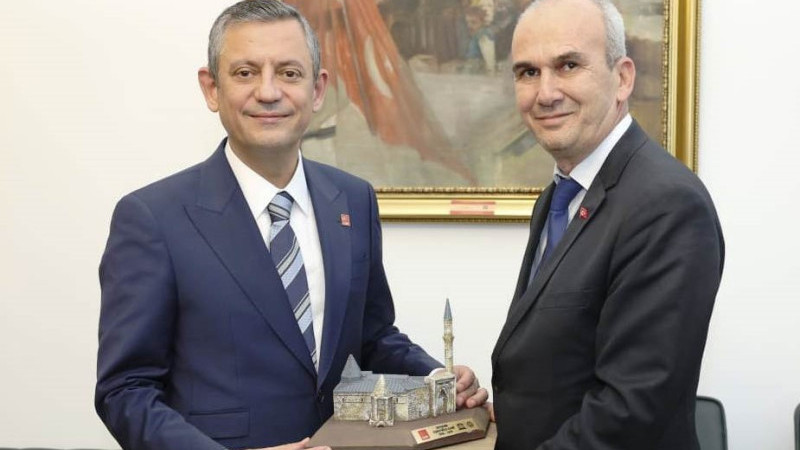 CHP lideri  Özgür Özel Beyşehir'e geliyor