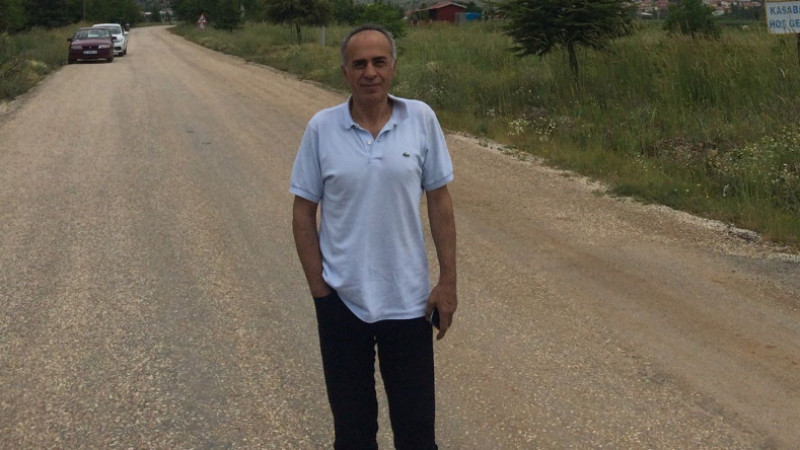 Hüyüklü gazeteci Ahmet Sever hayatını kaybetti