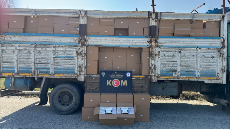 Polisten kaçakçılık operasyonu: Piyasa değeri 7 milyon TL