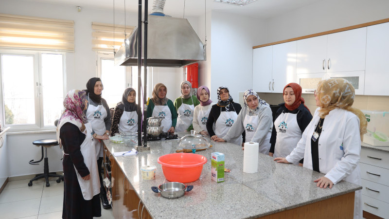 KOMEK, yeni dönem eğitimlerine 69 bin kursiyerle başladı