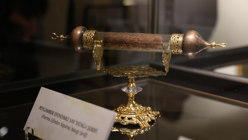 Mukaddes emanetler sergisi, ziyarete açıldı