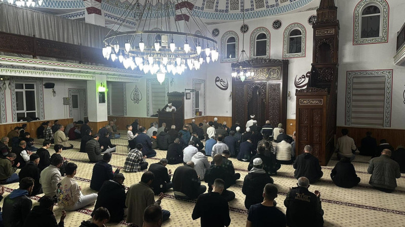 Hüyük'te Kadir Gecesi coşkusu