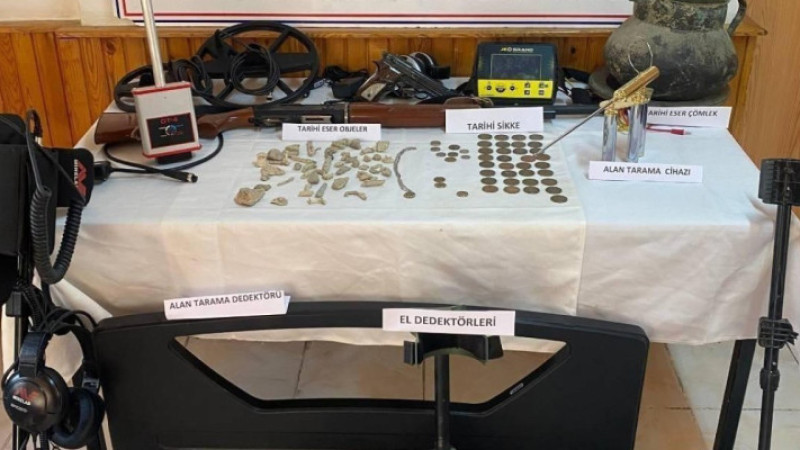    Jandarma kolay zengin olma hayallerini suya düşürdü