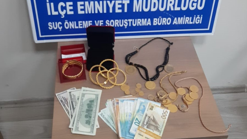 Polisin dikkati sayesinde milyonluk dolandırıcılık son anda engellendi