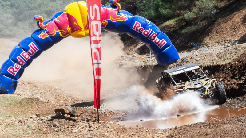 Offroadda Beyşehirli sporcular yine kupaları kaldırdı