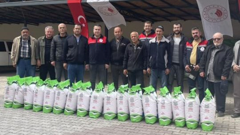 Beyşehir'de çiftçiler yetiştirecekleri 