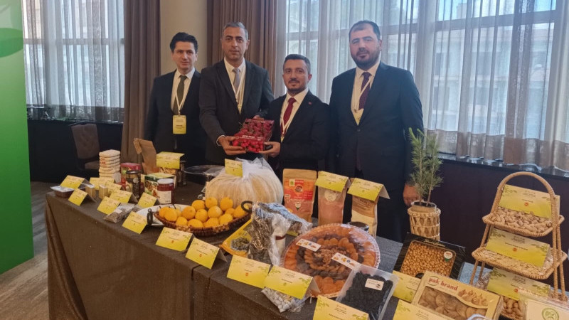 Coğrafi işaretli Hüyük Çileği, çalıştayda tanıtıldı