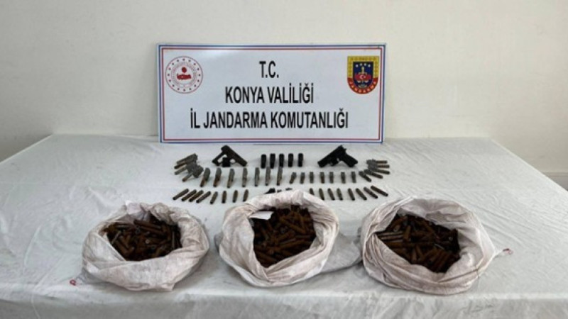Jandarmadan bağ evine operasyon! Tabanca parçaları ele geçirildi