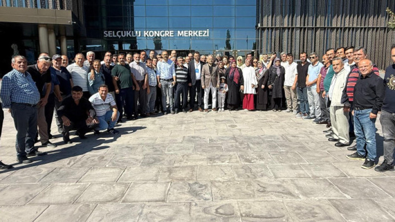 Beyşehir'in AK Parti mahalle başkanları Konya'da istişare toplantısında