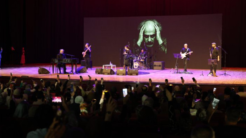 Kitap fuarına ünlü akını