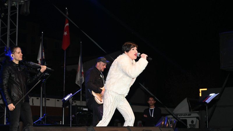 Cumhuriyet bayramı kutlamaları konserle taçlandı