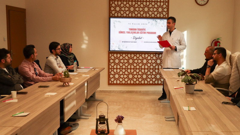   Aile hekimlerinin sahada karşılaştığı güçlükler ele alındı