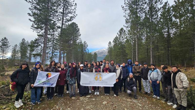 Zorlu Yürüyüş, Güçlü Adımlar: Beyşehir'de Öğrenciler Dağlara Adım Attı!