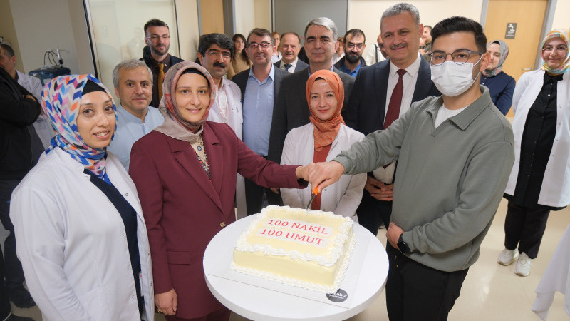 Kemik iliği naklinde gurur dolu gün