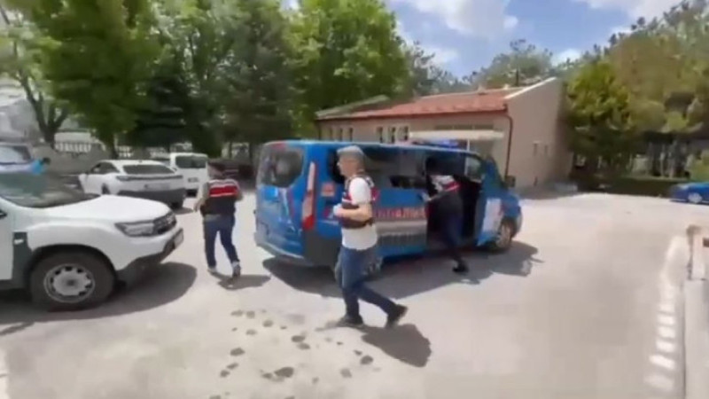 Cezaevindeki tutuklunun evi cephanelik çıktı