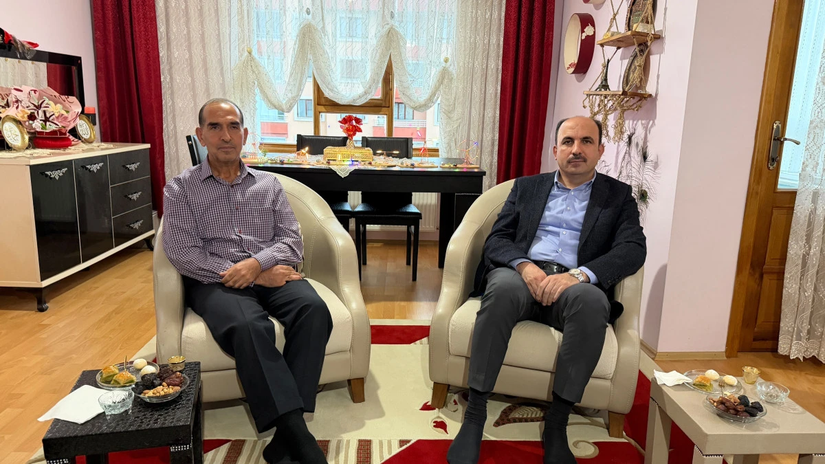 Altay’dan umre dönüşü vefa ziyareti