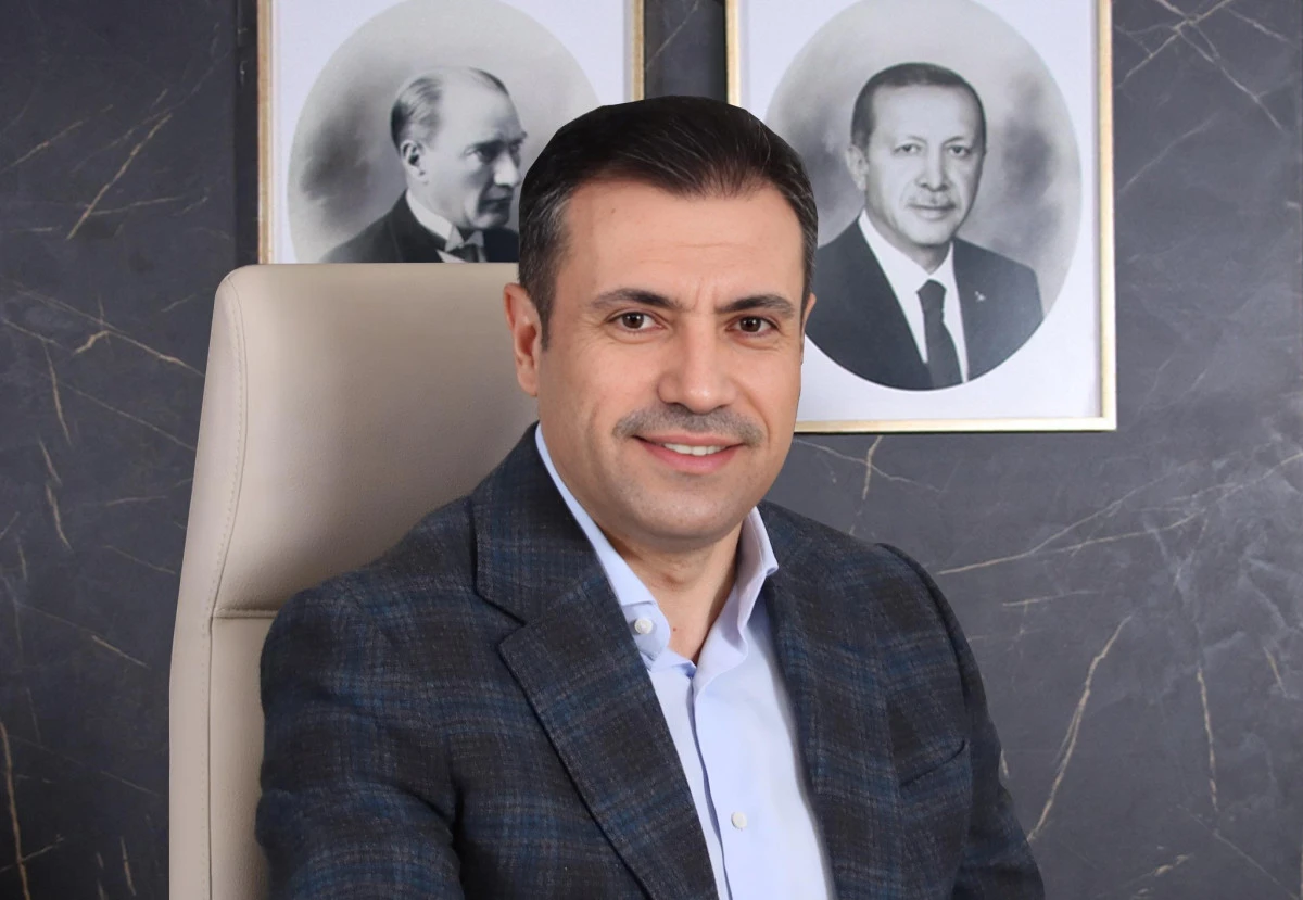 Bakan Kurum'un yuhalanmasına AK Parti'den sert &ccedil;ıkış