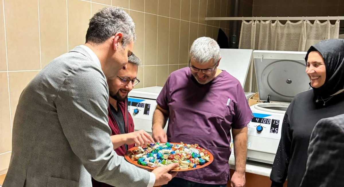 Bayramda şifa dağıtanlara şeker tadında ziyaretler