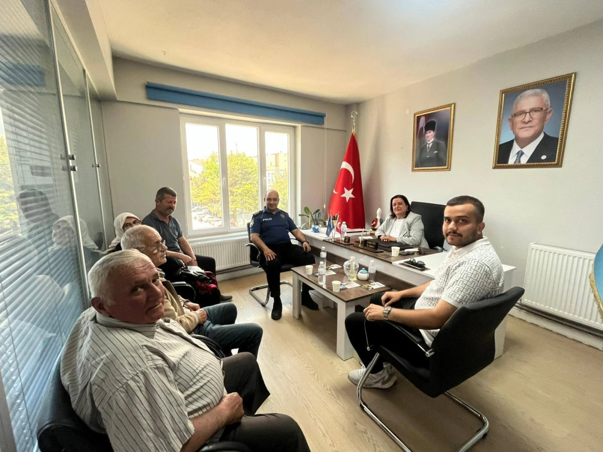 Beyşehir Emniyet M&uuml;d&uuml;r&uuml; Kaymak&ccedil;ı&rsquo;dan iade-i ziyaretler