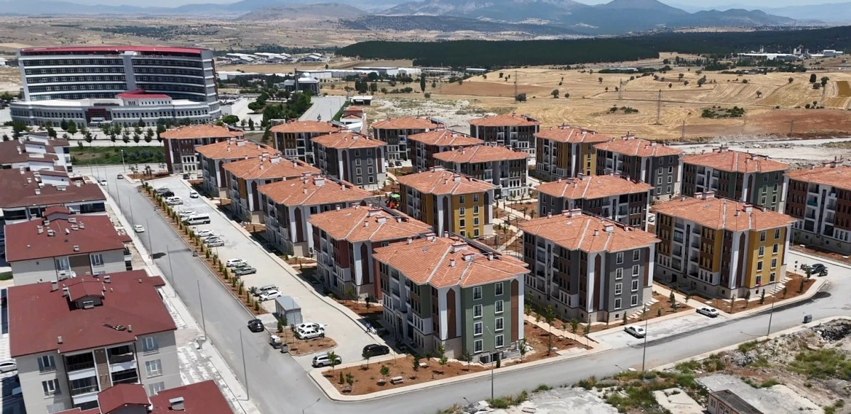 Beyşehir'de inşa edilecek sosyal konutlar i&ccedil;in ka&ccedil; kişi başvurdu?