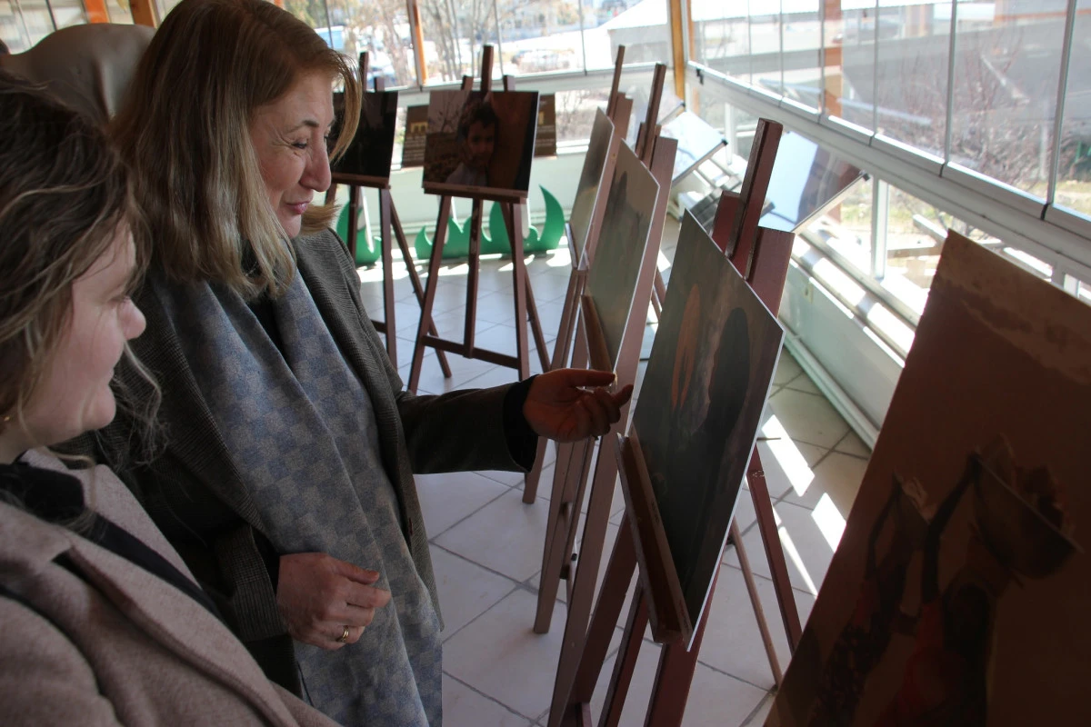 Beyşehir&rsquo;de kadınların objektifinden kadın sergisi