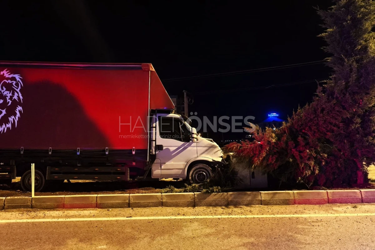 Beyşehir&rsquo;de korkutan kaza! S&uuml;r&uuml;c&uuml; &ouml;l&uuml;mden d&ouml;nd&uuml;