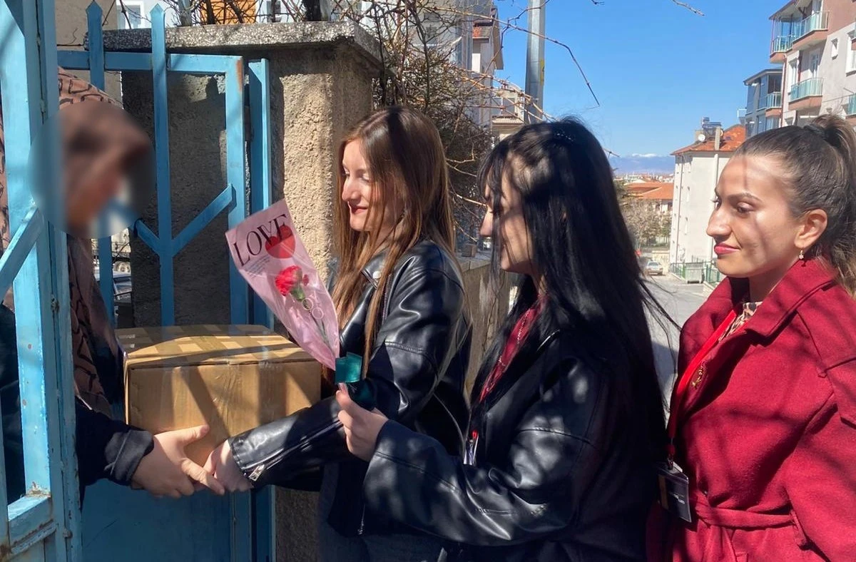 Beyşehir&rsquo;de &uuml;niversitelilerden g&ouml;n&uuml;llere dokunan proje