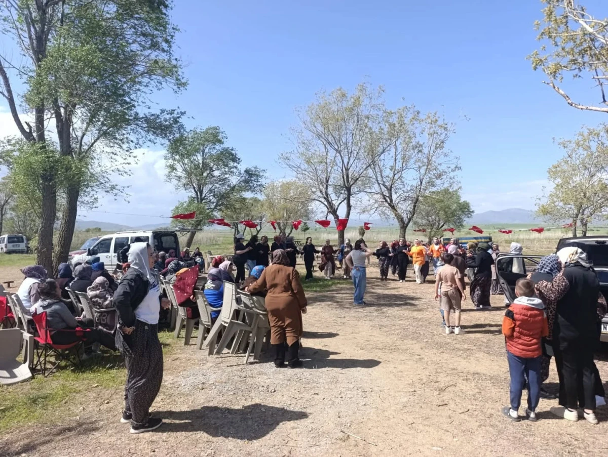 Budak Mahallesinde Anneler G&uuml;n&uuml; Etkinliği
