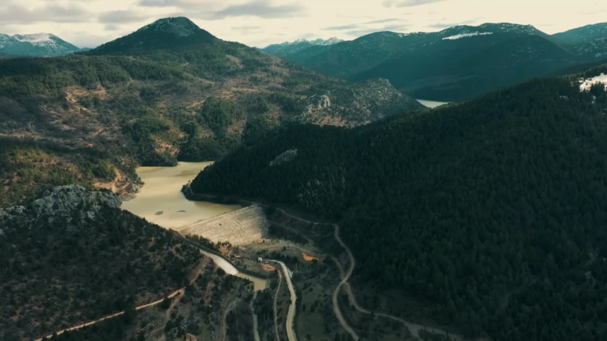 Derebucak'tan Beyşehir G&ouml;l&uuml;'ne can suyu