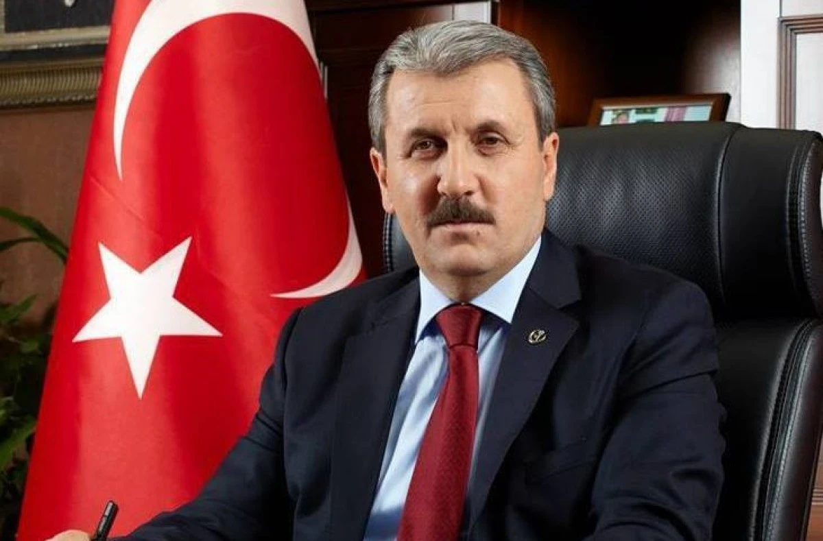 Destici: &ldquo;Asgari &uuml;cret sadaka değil,alın teridir&rdquo;
