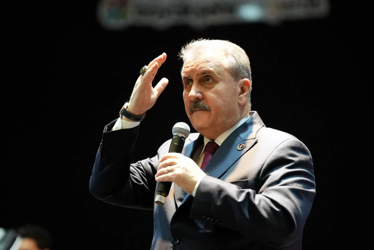 Destici: &ldquo;Emekli ge&ccedil;inemiyor&rdquo;