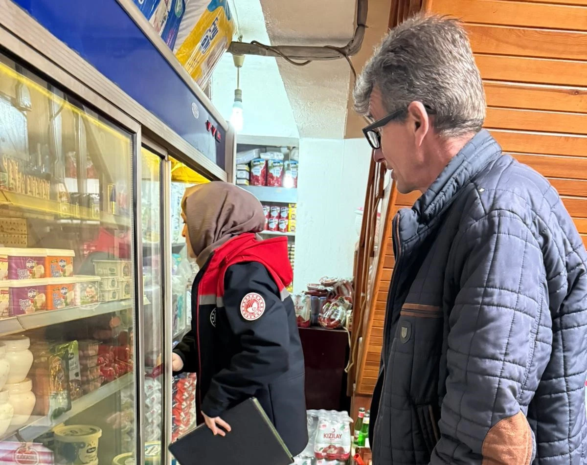 Etiket oyununa en ağır ceza! Bakanlık kılıcı &ccedil;ekti