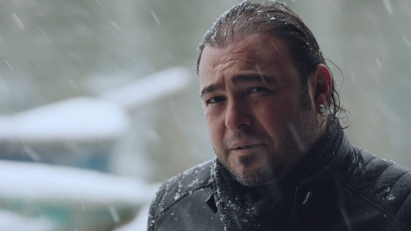 Tayfun Korkmaz, bu kez de &ldquo;Manolya&rdquo; ile m&uuml;zik severlerin karşısında