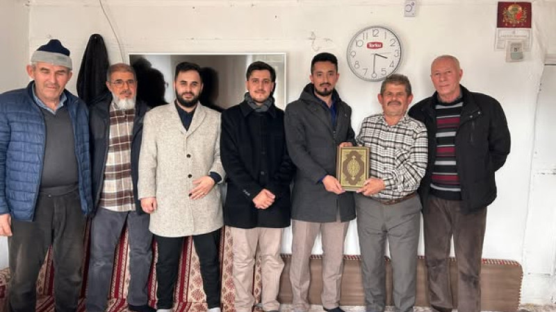 Bu il&ccedil;ede kutsal topraklardan d&ouml;nen umreciler ziyaret ediliyor