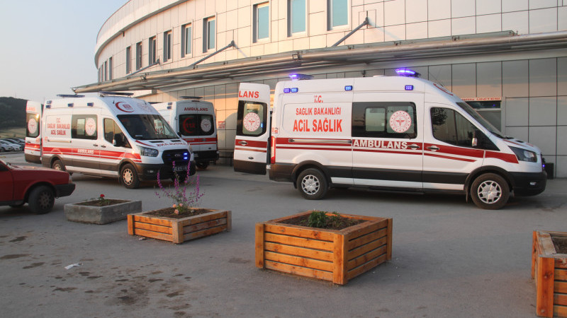 Kayıp kurbanlığını ararken d&uuml;şen besici ateş alan t&uuml;fekle vuruldu