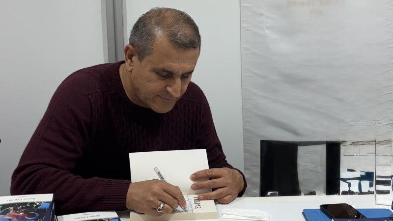 Beyşehirli kitap yazarları fuarda kitapseverlerle buluştu