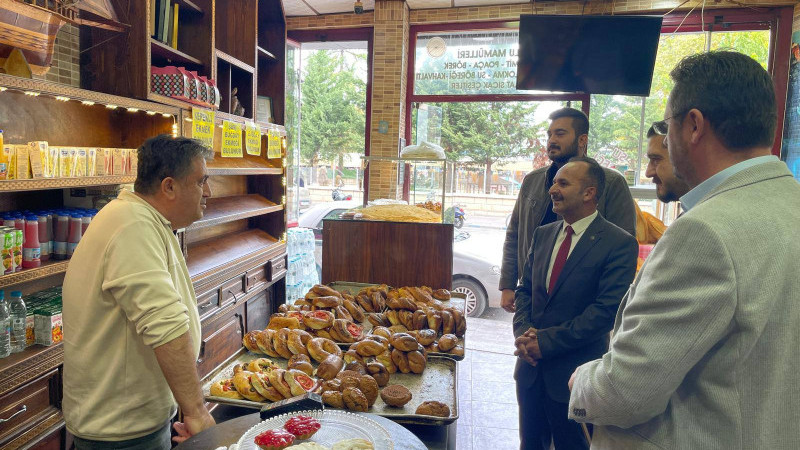 MHP&rsquo;den Beyşehir &ccedil;ıkarması! Esnafla dertleştiler