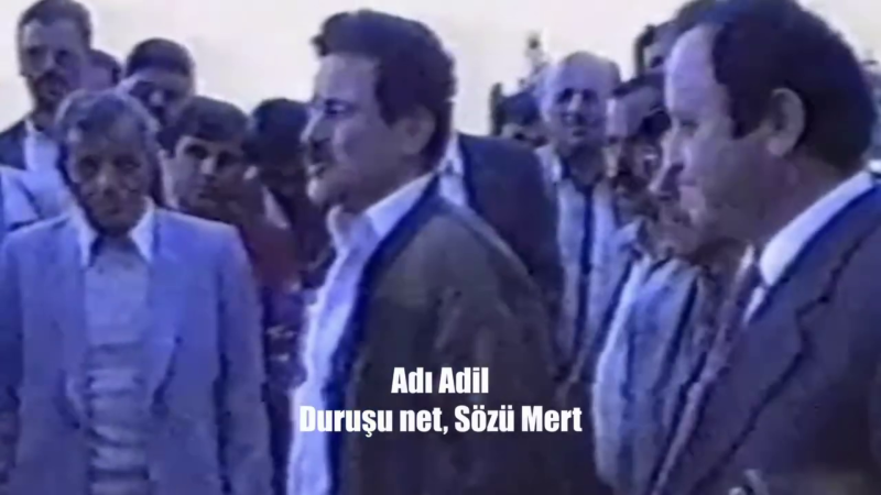 75.yaşını kutluyor! &lsquo;İyi ki doğdun&rdquo; dediler,s&uuml;rpriz yaptılar