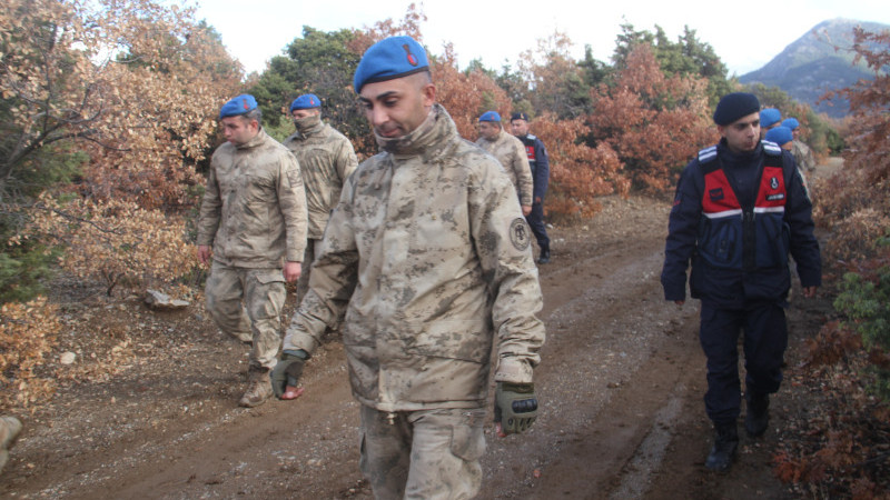 Kayıp Berk'i bulabilmek i&ccedil;in Bayraktar TB2 İHA&rsquo;da g&ouml;revde