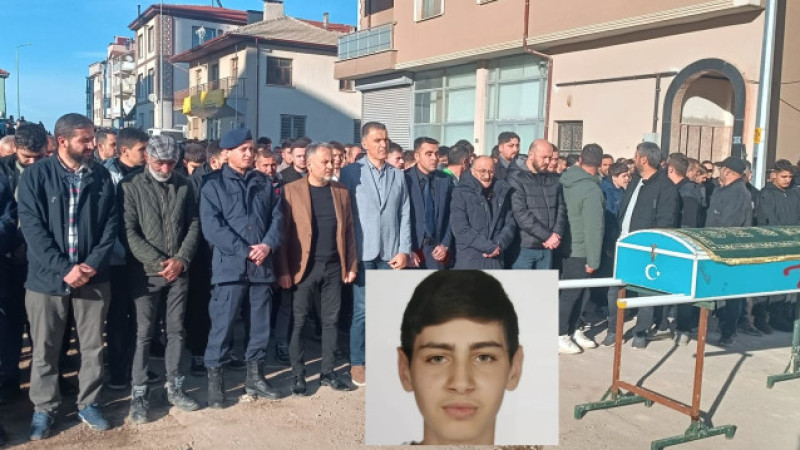 &Ouml;l&uuml;m&uuml; Beyşehir'i yasa boğan Berk'e h&uuml;z&uuml;nl&uuml; veda