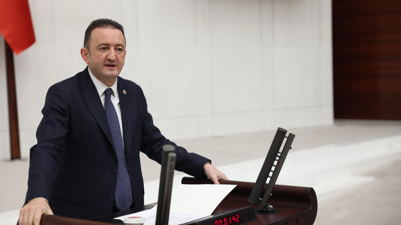 CHP&rsquo;li Bektaş: &ldquo;Ay Sonunu Getiremeyen Milyonlar Var&rdquo;