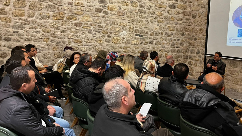 Modern T&uuml;rk Şiiri Beyşehir&rsquo;de masaya yatırıldı